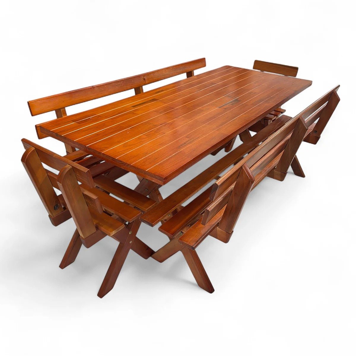 Mesa r&uacute;stica com bancos para &aacute;rea gourmet