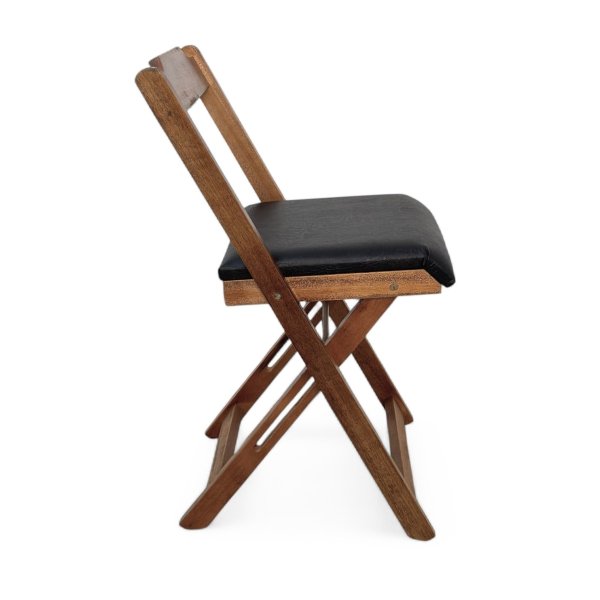 33 cadeira dobravel retratil imbuia de madeira com estofado fpf