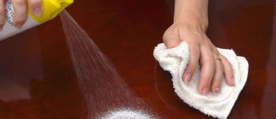 Como fazer lustra móveis caseiro: dicas práticas para deixar seus móveis impecáveis