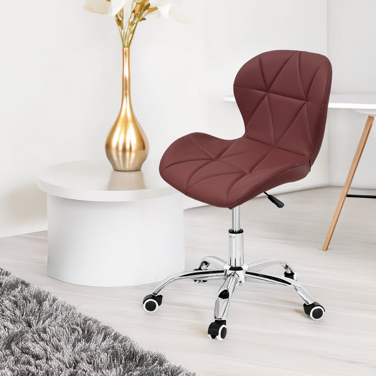Cadeira Vegas Slim Vinho em ambiente